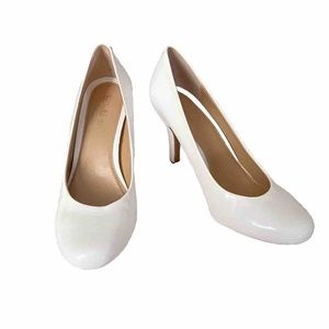Kelly & Katie Isabel Round Toe Pumps 4” Heels - 9.5M - White Patent